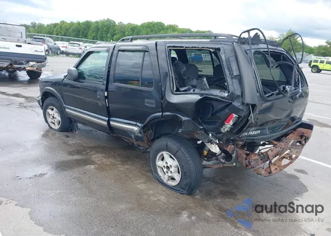 2000 Chevrolet Blazer Ls z USA, uszkodzony, nr VIN 1GNDT13W2Y2297715